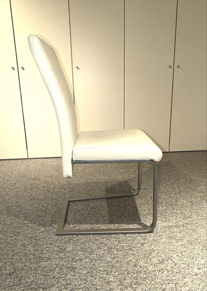 Sedie: Chaise bureau blanche similicuir – Usato da Genève venduto da flocon06 2