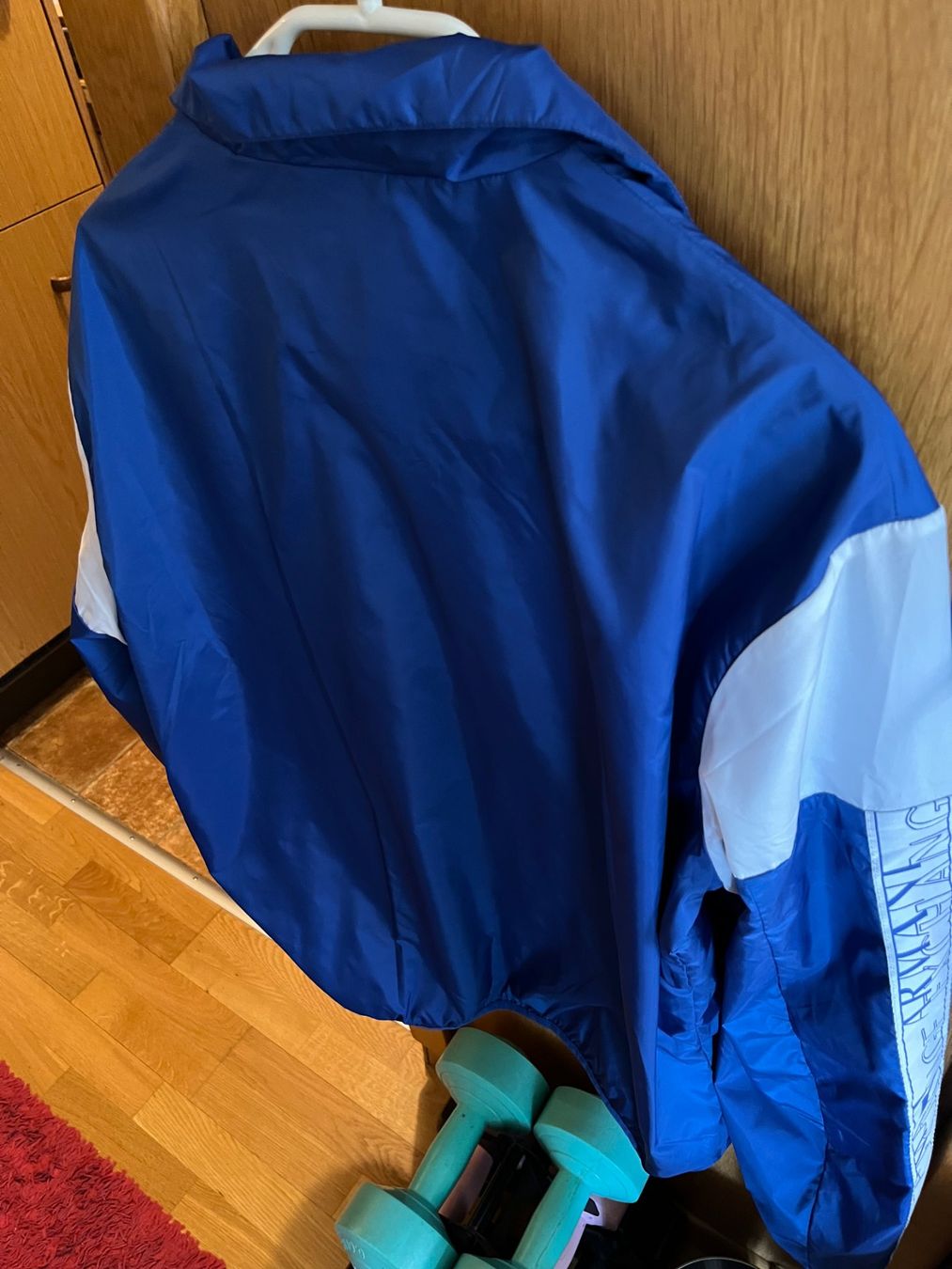 Armani Giacche: Armani Exchange Jacke, neuwertig, Gr. M – Usato da St. Gallen venduto da fabio813 1
