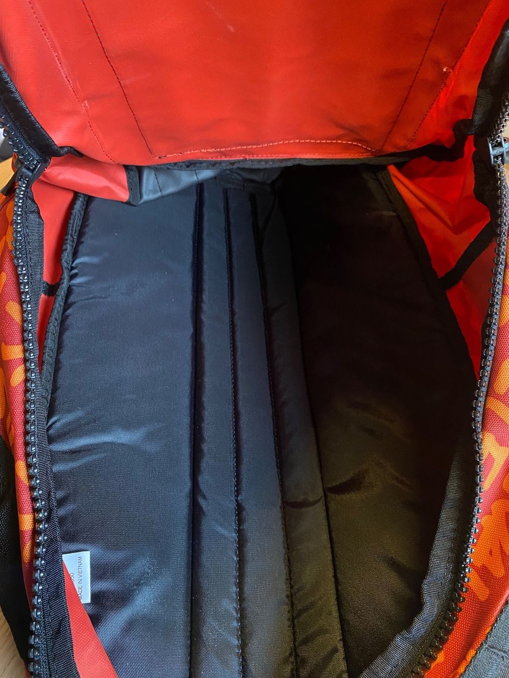 Rucksäcke: Sac à dos Electric – Neu und originalverpackt aus Orbe von D-stockFactory-Orbe 1