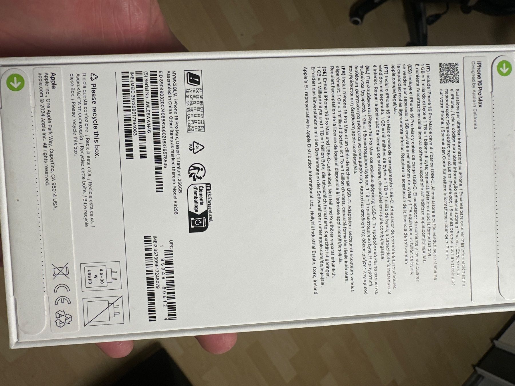 Apple Telefoni cellulari / Smartphones: I Phone 16 Pro Max 256 – Nuovo e nell'imballaggio originale da niederhasli venduto da rami016 2