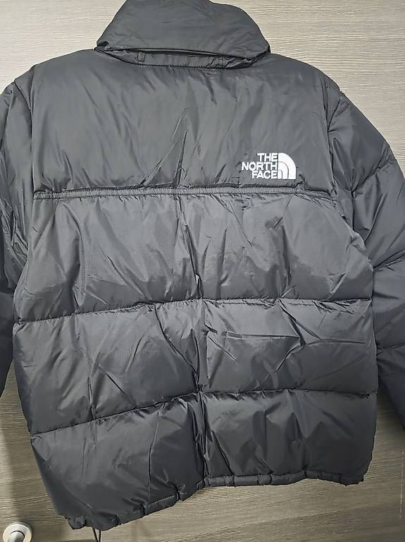 Cappotti: The North Face 1996 Retro Nuptse Jacket – Usato da Genève venduto da smx_2sks 2
