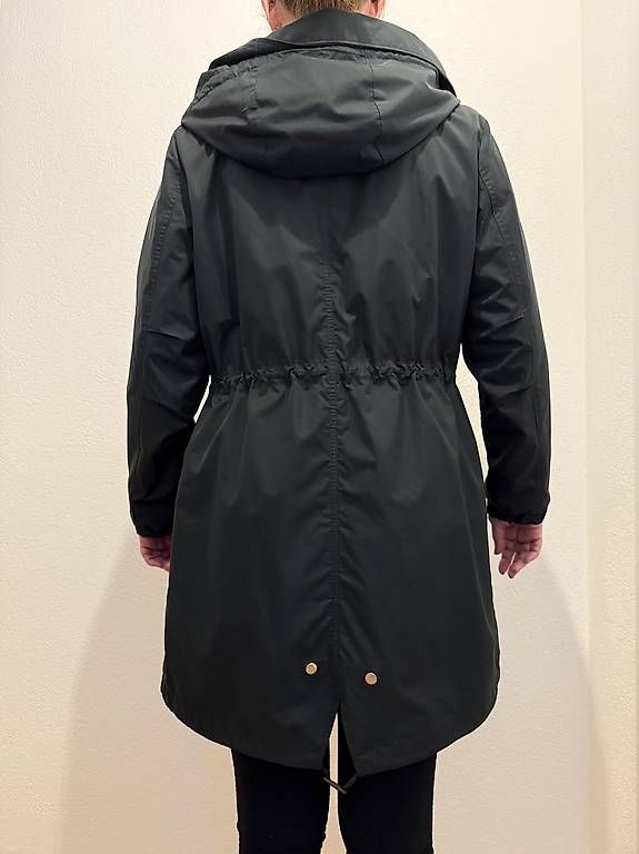 Giacche: Winterjacke, Parka, von Massimo Dutti – Usato da Herrliberg venduto da tedoluch 1