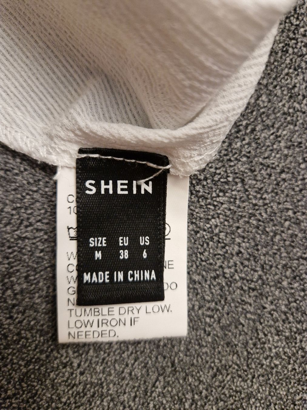 Shein Top: Oberteil – Nuovo (secondo la descrizione) da Eglisau venduto da Ramii97 2