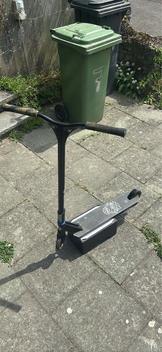 Scooter: Custom Pro Scooter – Usato da Küsnacht ZH venduto da Reduc