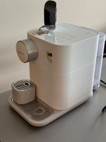 Kaffeemaschine Nespresso DeLonghi weiss gebraucht