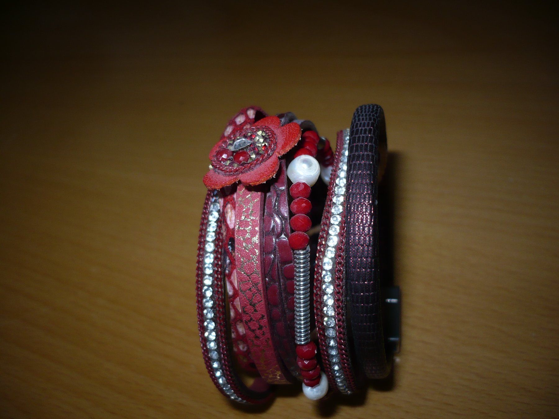 Bracciali & Braccialetti: schönes Leder Armband – Usato da Merzligen venduto da Marthe22 4