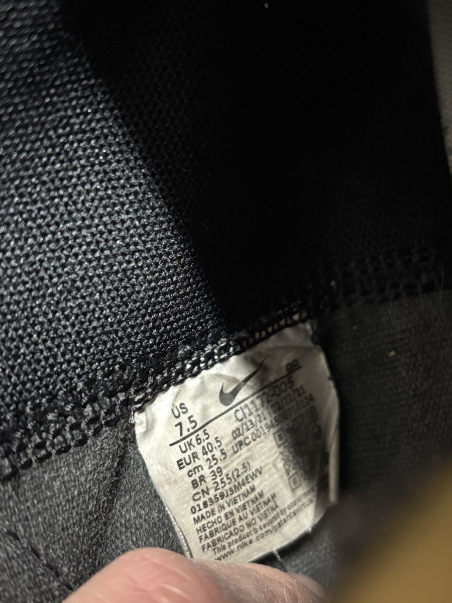 Nike Herrenschuhe: Scarpe Nike alte – Gebraucht aus Verscio von stefyk23 2