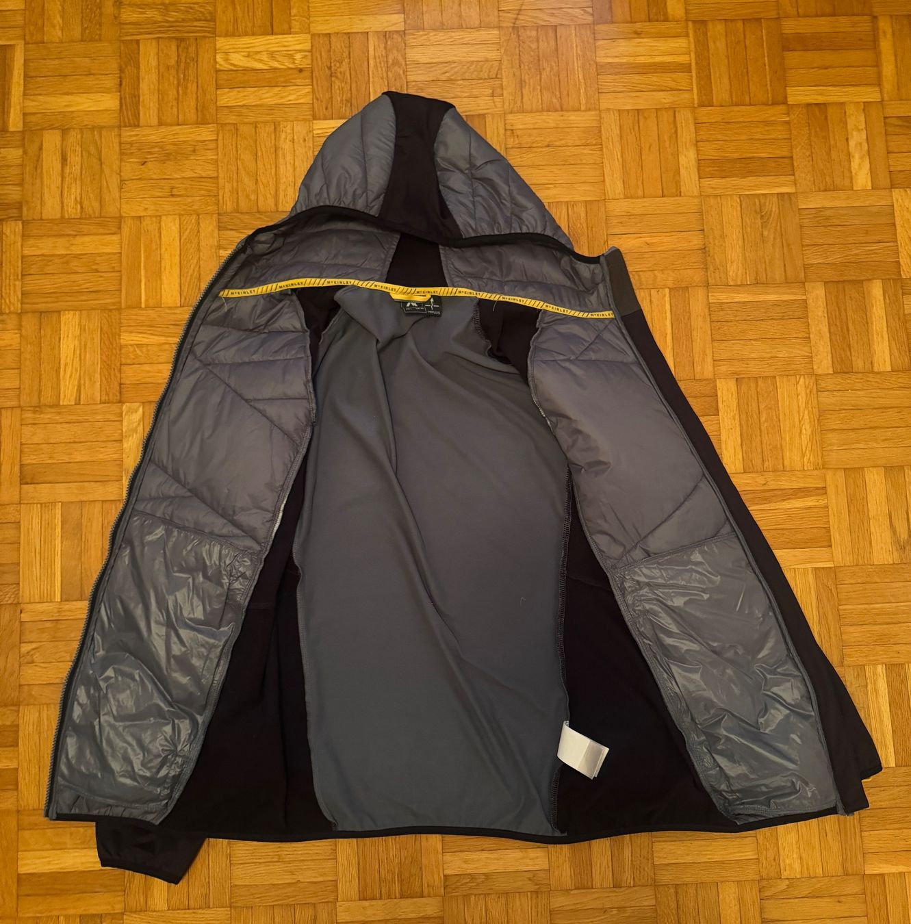 Mckinley Giacche: McKinley Sagan Jacket Hybrid – Usato da Airolo venduto da MomTheBraggerStudio 1
