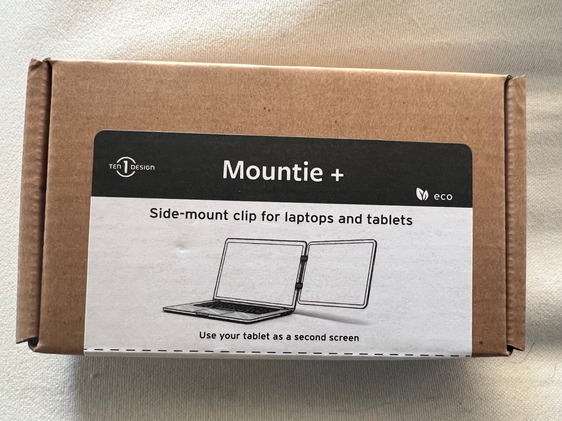 Staffa per monitor: Mountie+ side-mount clip for laptops and Tablets – Nuovo e nell'imballaggio originale da Rheinfelden venduto da racom