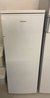Kibernetik KS240L01 Kühlschrank 240L – hoch, gut erhalten 
