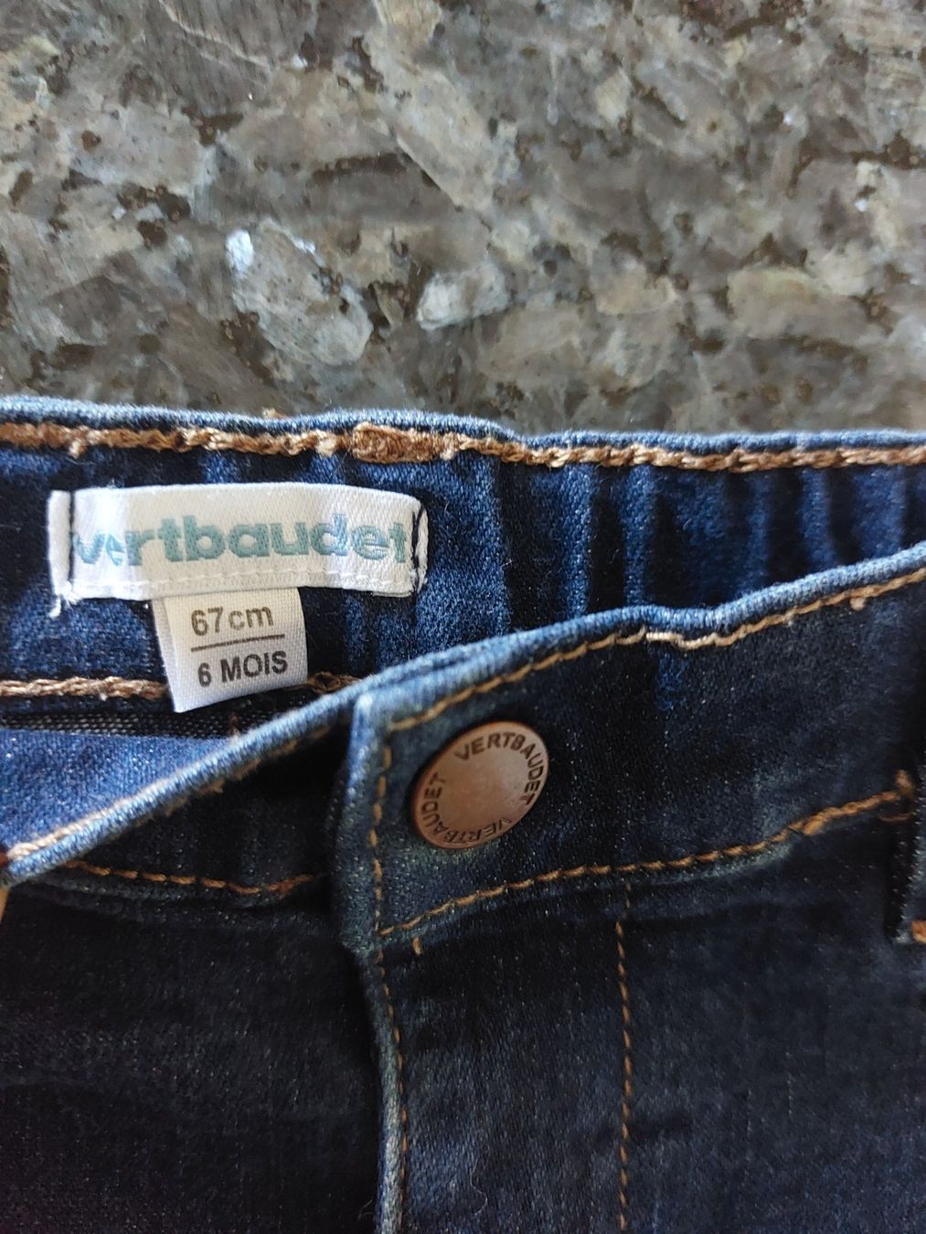 Pantaloni: Jean Vertbaudet, 6 mois. – Usato da Oberburg venduto da Ines2019 2
