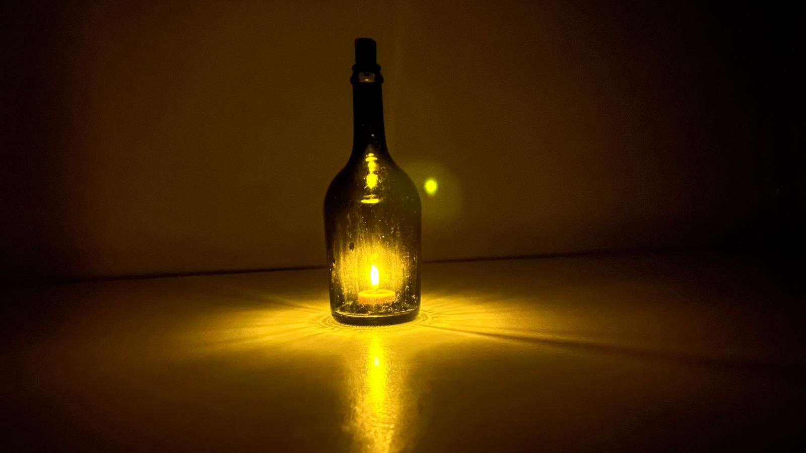 Candele: Elektrische Kerze in einer Flasche Neu – Nuovo (secondo la descrizione) da Innertkirchen venduto da Gontschar 2