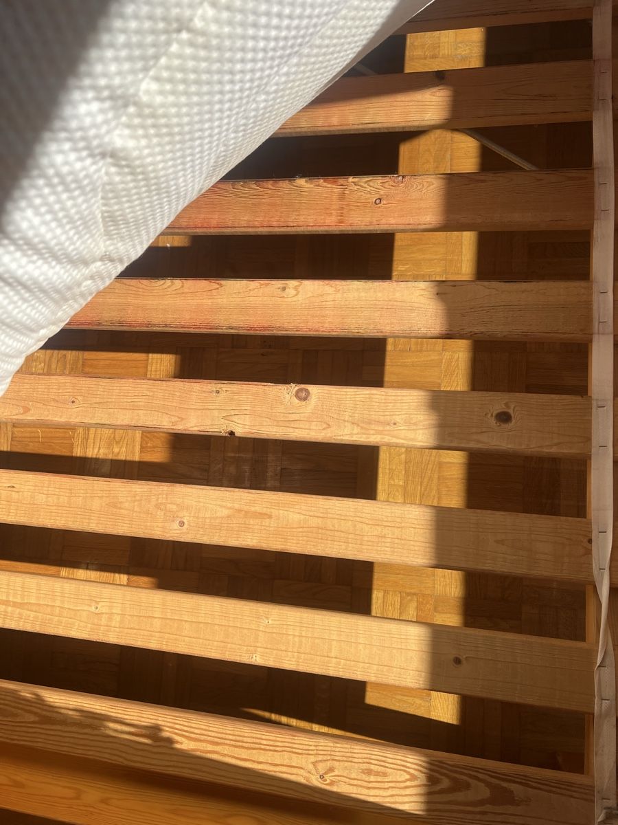 Letti: Cadre de lit 180x200 – Usato da Morges venduto da jod_xsh8 5
