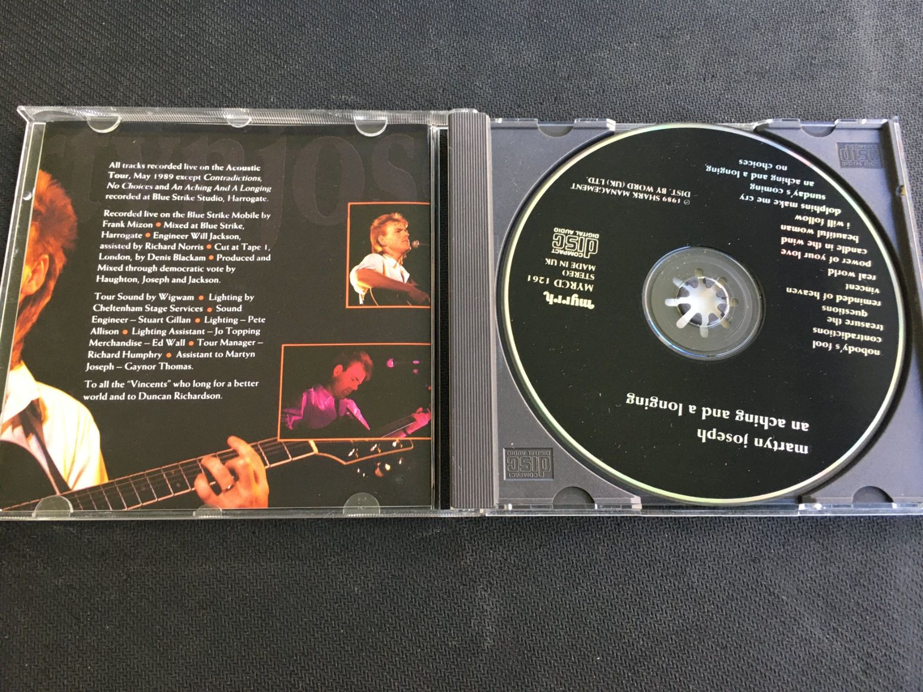 CD: Martyn Joseph - An aching and a longing -CD- – Usato da St.Gallen venduto da MedienJoe 1