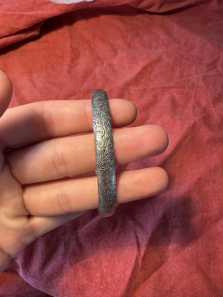Bracelets: Armreif mit Spiralmuster – Neuf (Voir description) à Oensingen par Shellybubble1