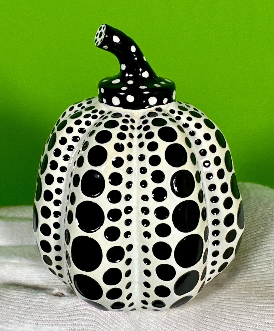Sculture & Statue: Yayoi Kusama Pumpkin Figur – Usato da Horgen venduto da eli_9xdn 4