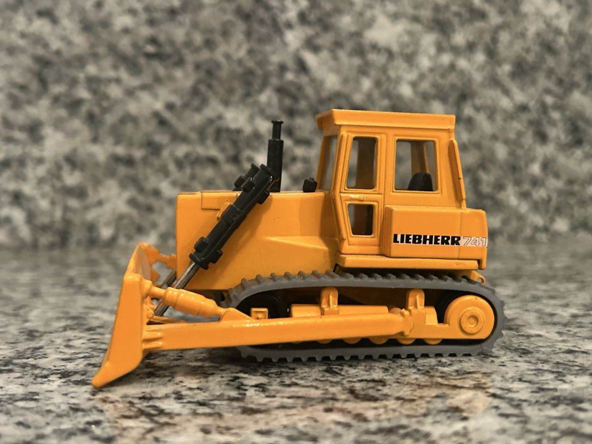 Siku Kit di modellismo & Modellini statici: Liebherr 741, Siku – Usato da Horw venduto da Tigercat635 2