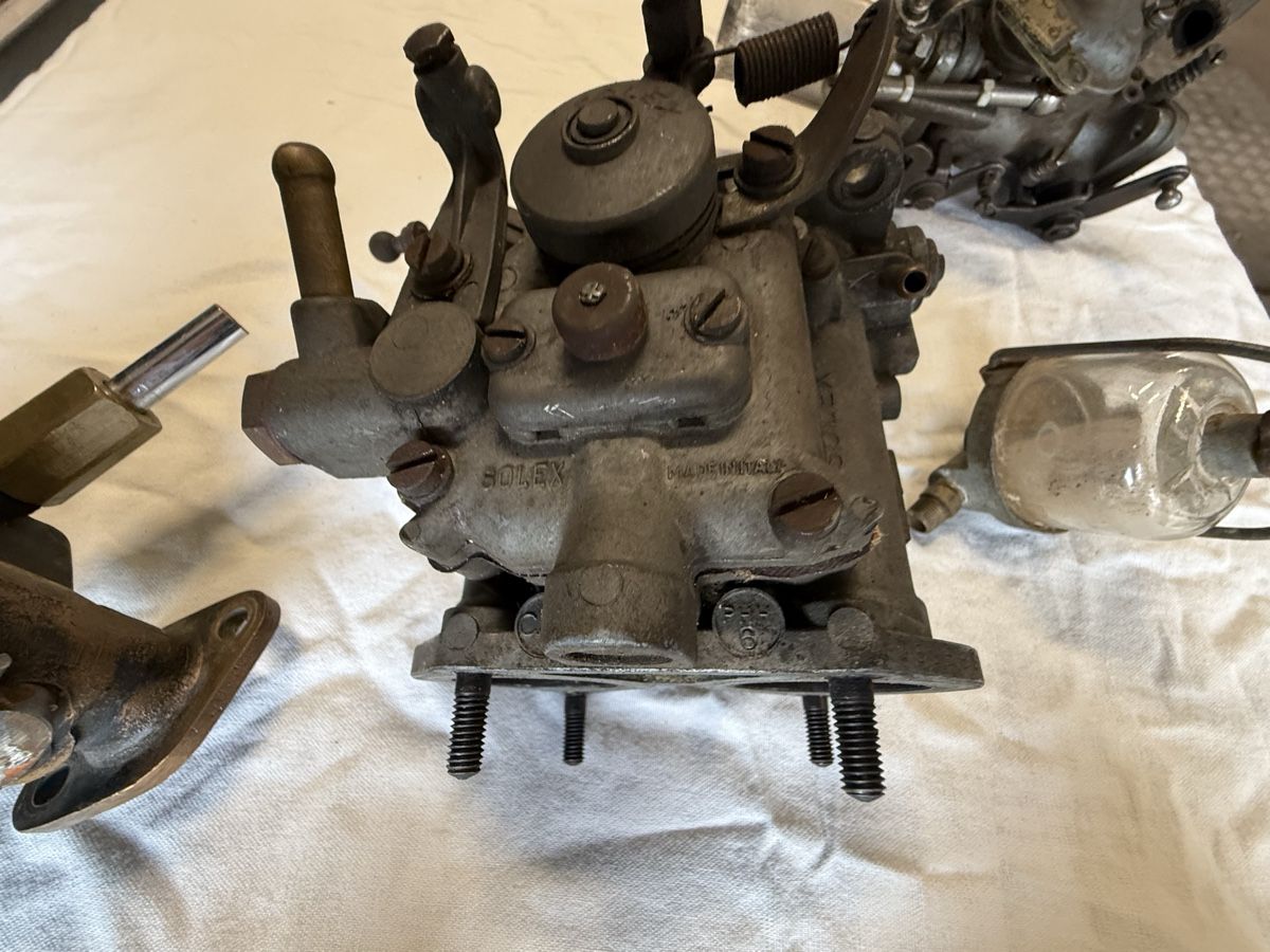 Tutti pezzi di ricambio auto: Div. Alte Autovergaser  – Usato da Edlibach venduto da Kiwi610 6