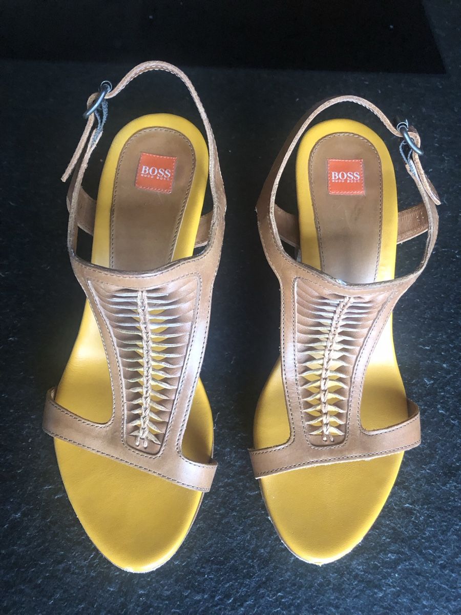 Hugo Boss Scarpe da donna: High heels Gr 38 von Hugo Boss – Usato da Heiden venduto da sab_rzm2 1