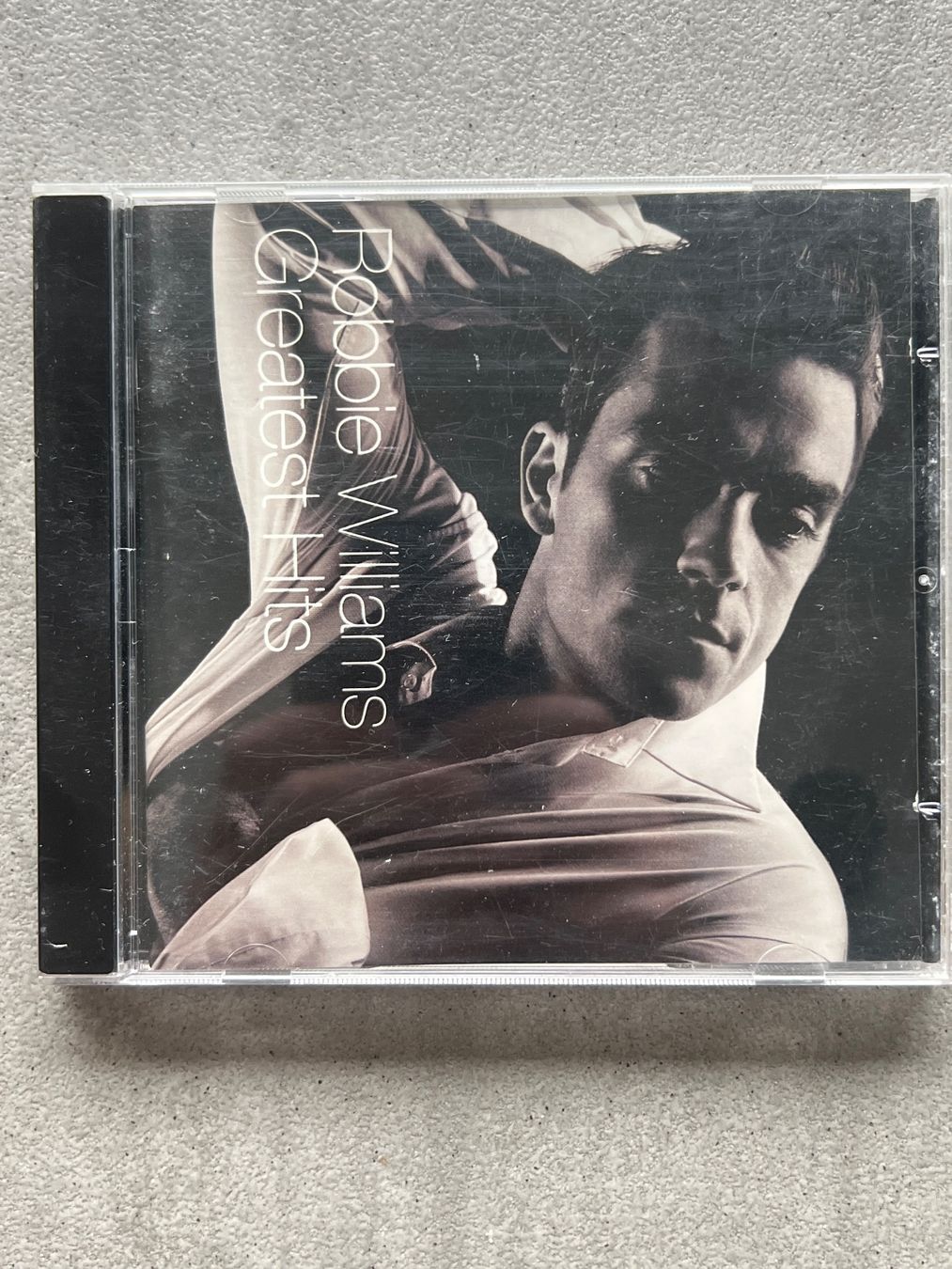 CDs: CD Robbie Williams Greatest Hits – D'occasion à Bouveret par Feelgoodtrading