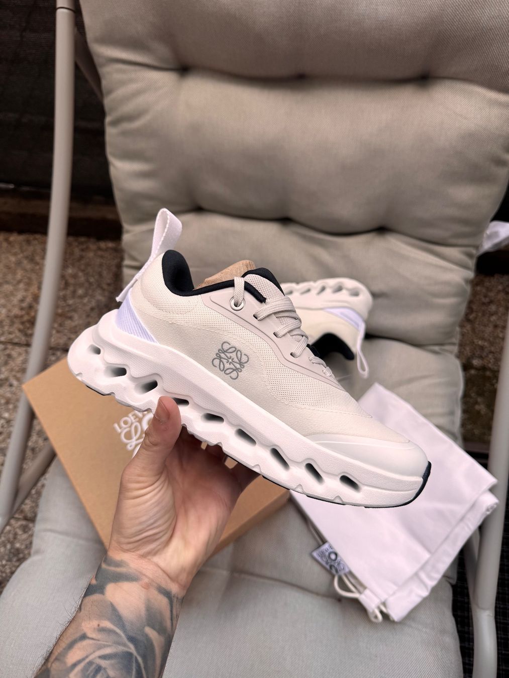 On Scarpe da uomo: ON x LOEWE Cloudtilt Sneaker – Nuovo e nell'imballaggio originale da Bülach venduto da Giuseppe99 1