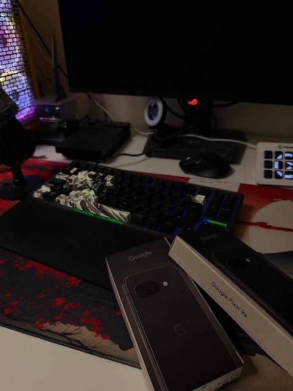 Google Telefoni cellulari / Smartphones: Google Pixel 9a Smartphone mit GrapheneOS – Nuovo e nell'imballaggio originale da Watt venduto da sol_2kzv 1