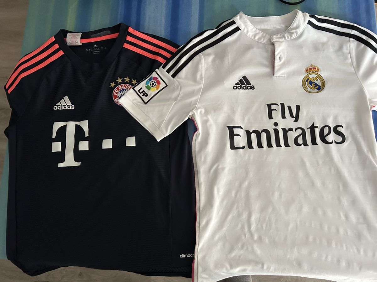 Adidas Leibchen & Hosen: 2 Fussballtrikots Grösse 164 – Gebraucht aus Kappel SO von Hasli12
