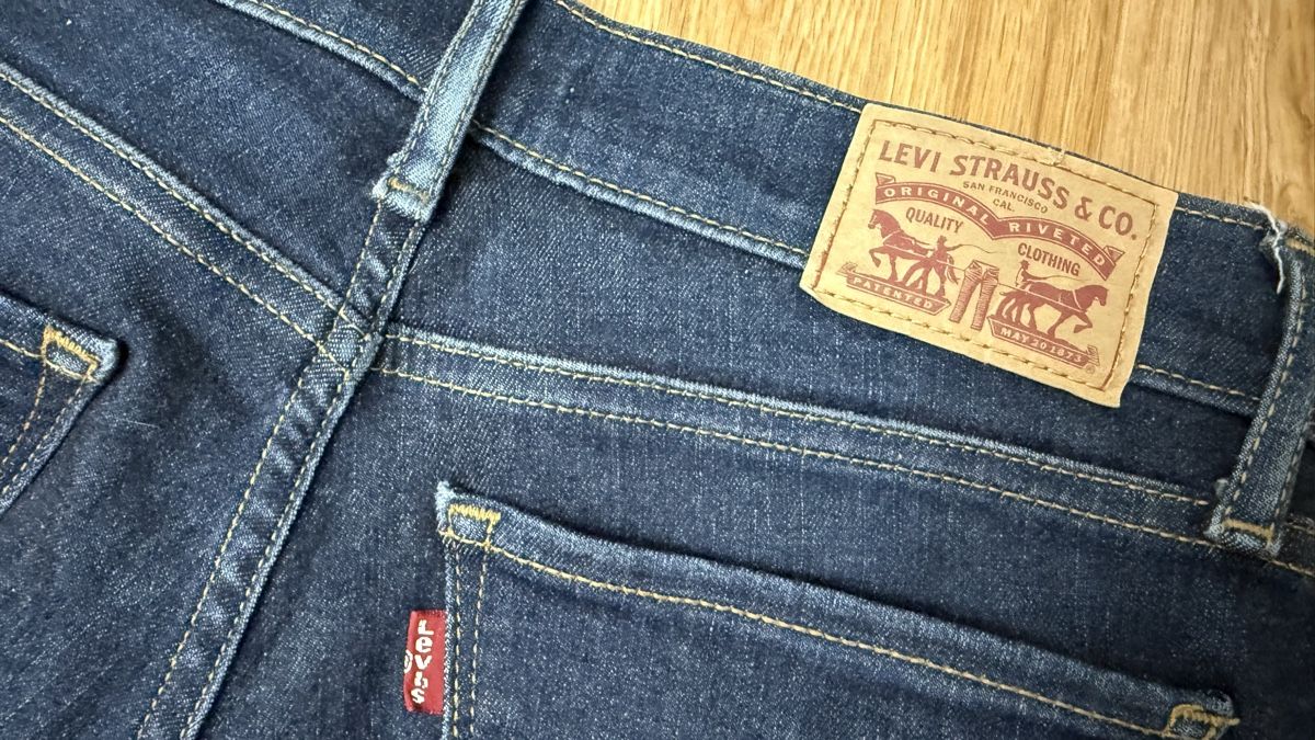 Levi's Jeans: Jeans Levi‘s Gr. 26 – Gebraucht aus Wallisellen von S_lb 6
