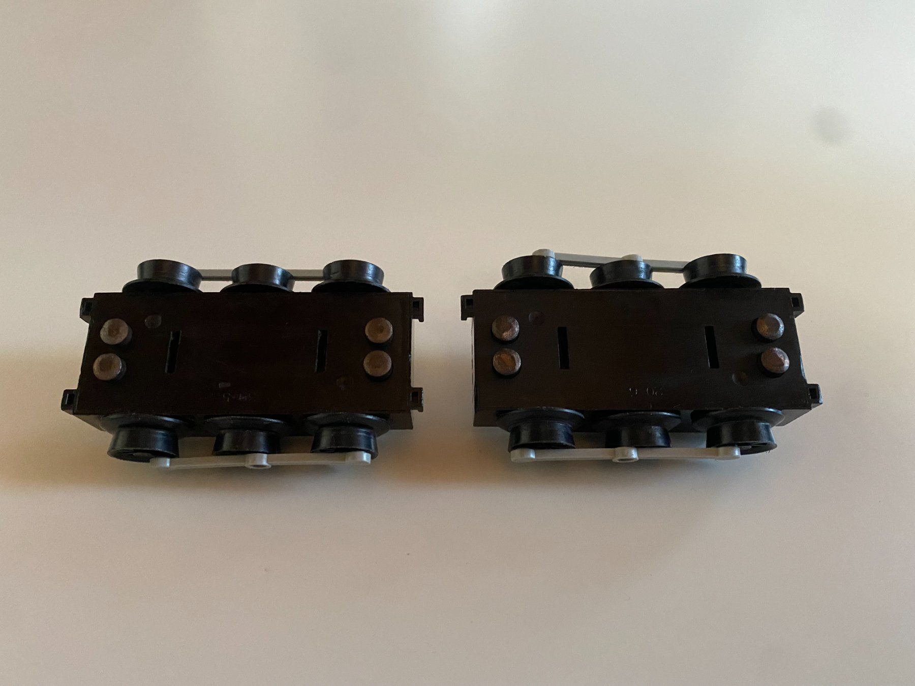 Lego Giocattoli: LEGO - 2 - EISENBAHN - 12 VOLT - MOTOREN – Usato da Gelterkinden venduto da ajdt4 4