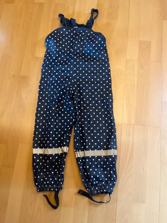 REGENHOSE_dunkelblau mit weissen Punkten_Gr. 116