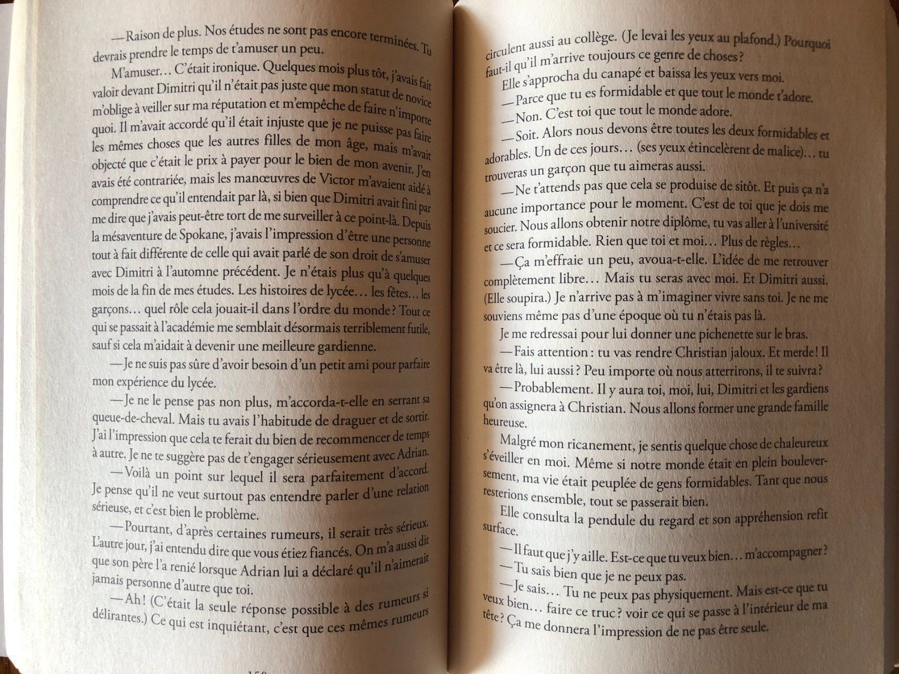 Libri: 6 livres Vampire Academy (série complète) – Usato da Fribourg venduto da Alexia90 2