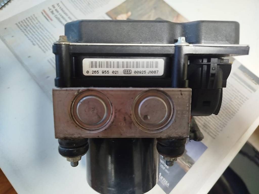 Tutti pezzi di ricambio auto: pompa ABS Centralina VW Polo e Seat Ibiza – Usato da Muralto venduto da Mariolino3 1