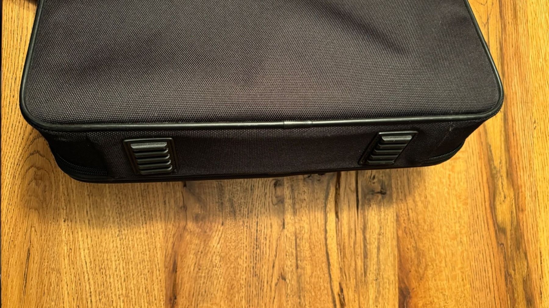 Wenger Borse: Wenger Laptop / Aktentasche schwarz – Nuovo (secondo la descrizione) da Rothenburg venduto da Disney3 3