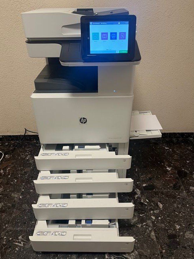 Hewlett Packard Stampanti: HP Color LaserJet Managed MFP E78330dn, neu, Top Angebot – Nuovo (secondo la descrizione) da Glattbrugg venduto da copytron 2