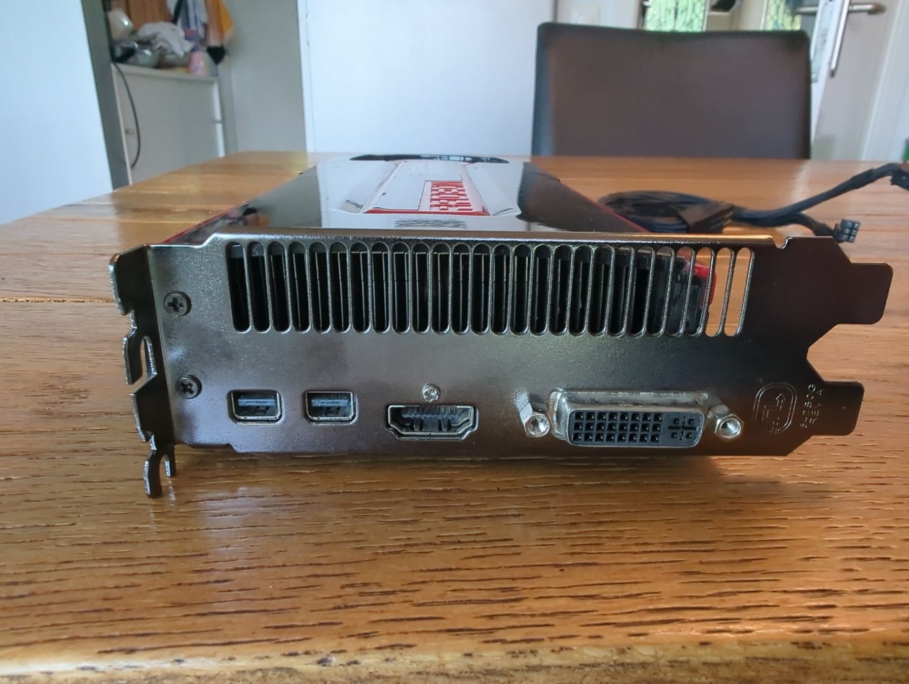 Amd Grafikkarten: RADEON Sapphire HD 7950 – Gebraucht aus Oberägeri von Rbladi 1