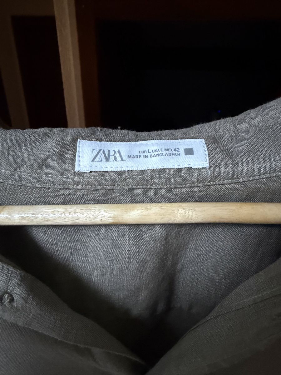 Zara Camicie: Chemise Zara verte kaki – Nuovo (secondo la descrizione) da Granges-Marnand venduto da baj_89l9 1