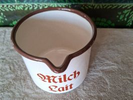 Milchkrug Emaille Motiv Kinder beige braun aus den 50er-70er