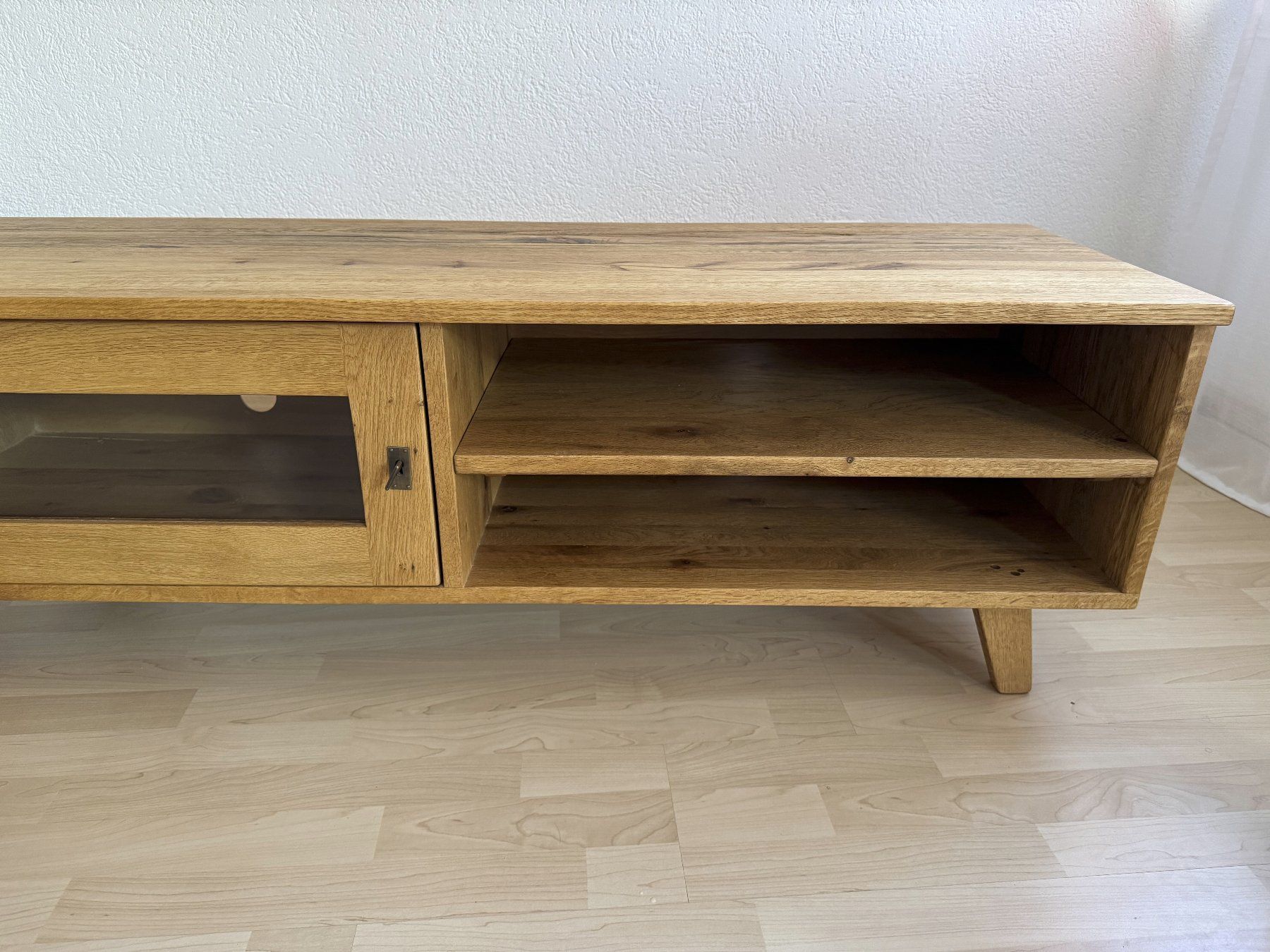 Meubles TV: TV Möbel, Massivholz Eiche – D'occasion à Chur par mar_n7s6 1