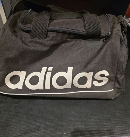 Original Adidas Sporttasche, Top Zustand, Schwarz