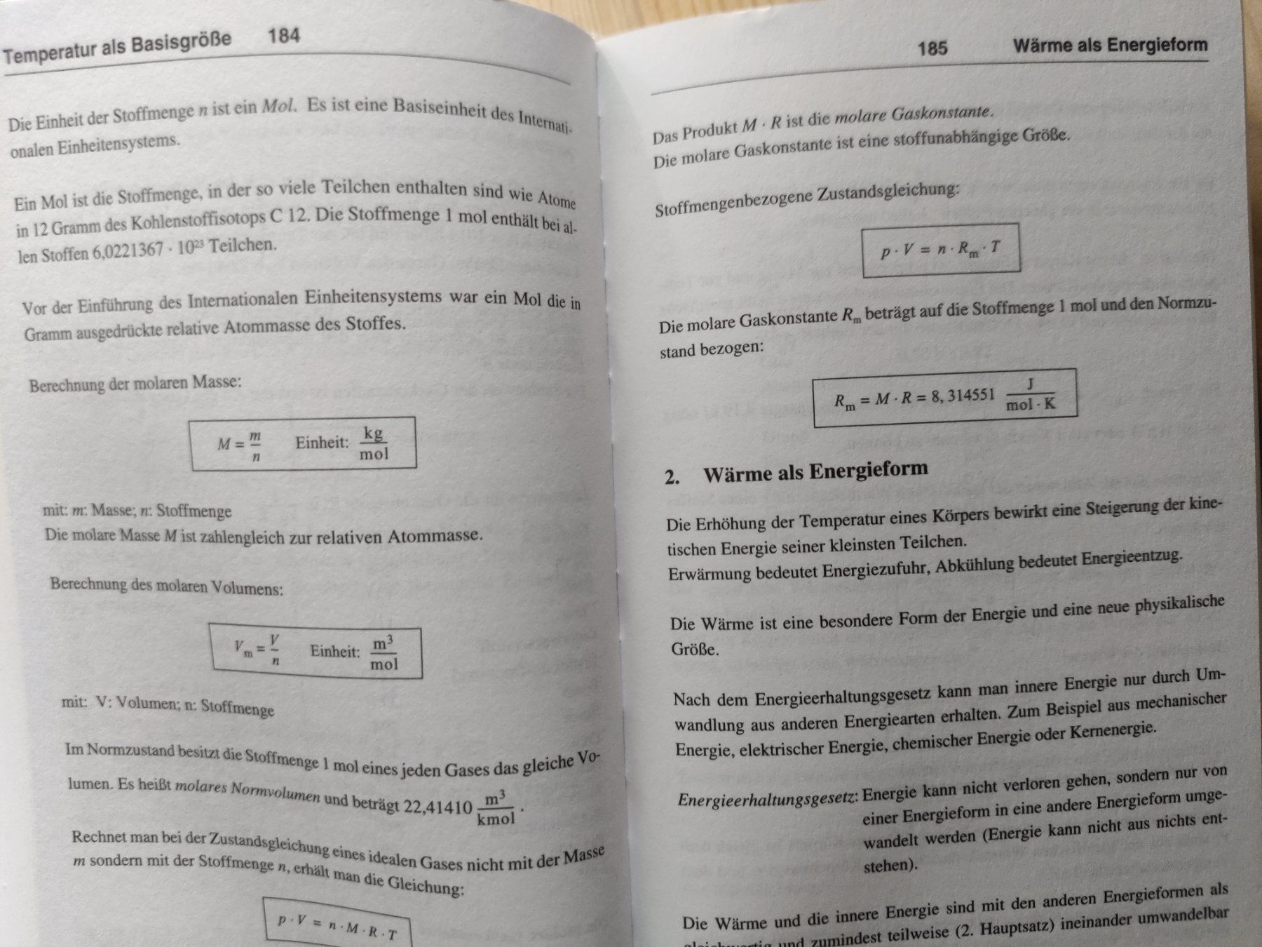 Libri: Physik Taschenbuch Compact / Formeln, Gesetze & Fachbegriffe – Usato da Muttenz venduto da IkaSul 2