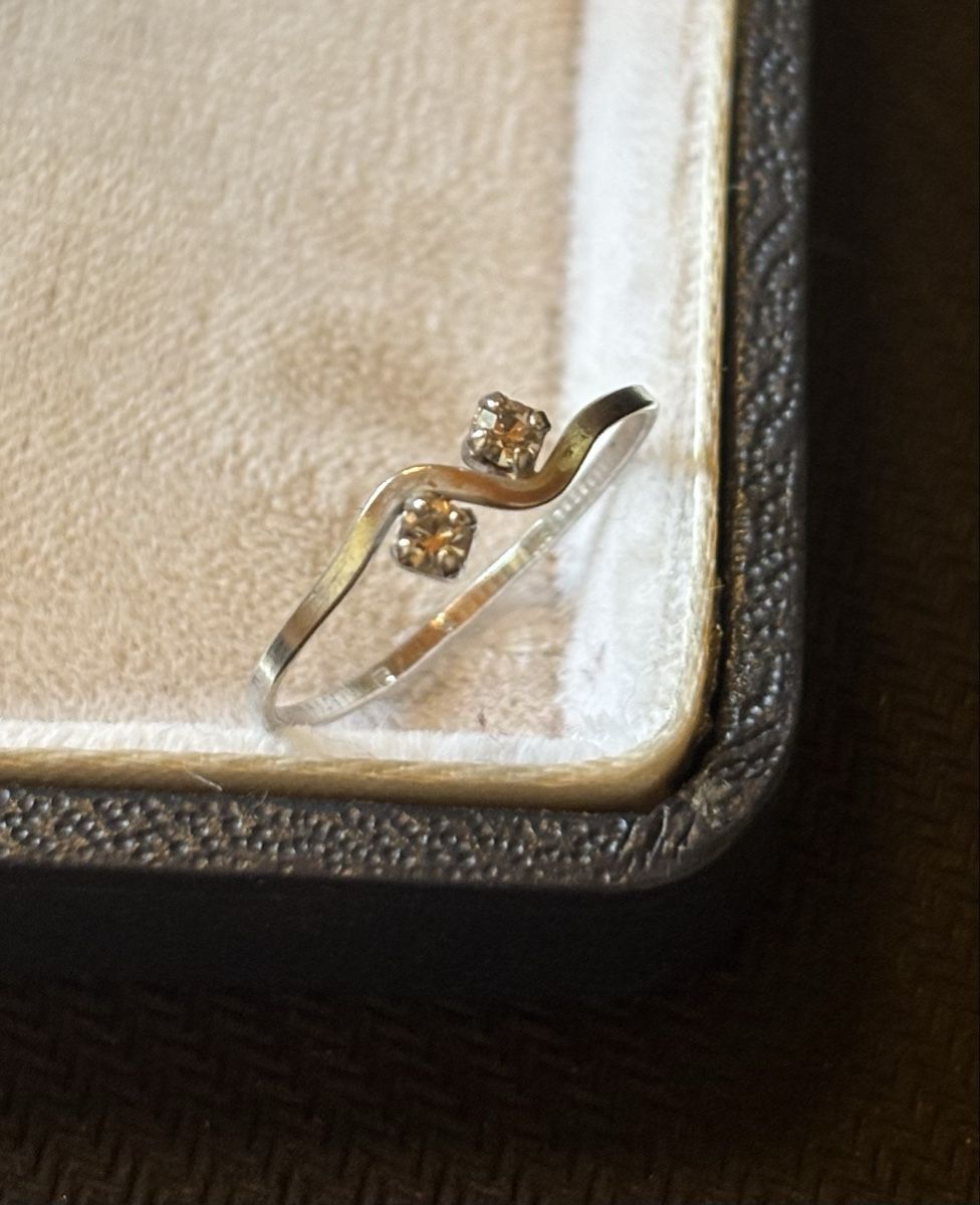 Anelli: Ring mit 2 Steinen aus Silber 800 Top Zustand – Nuovo e nell'imballaggio originale da Köniz venduto da Vamp-Wer