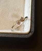 Ring mit 2 Steinen aus Silber 800 Top Zustand