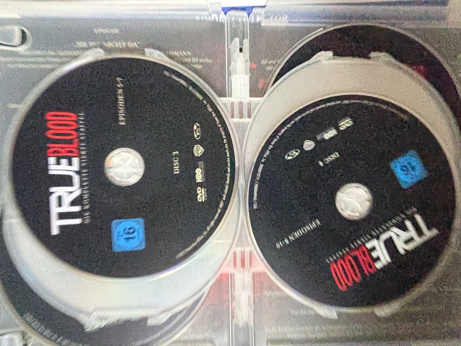 Alle DVDs: True Blood (4) – Gebraucht aus Muri b. Bern von AdidasCollector 3