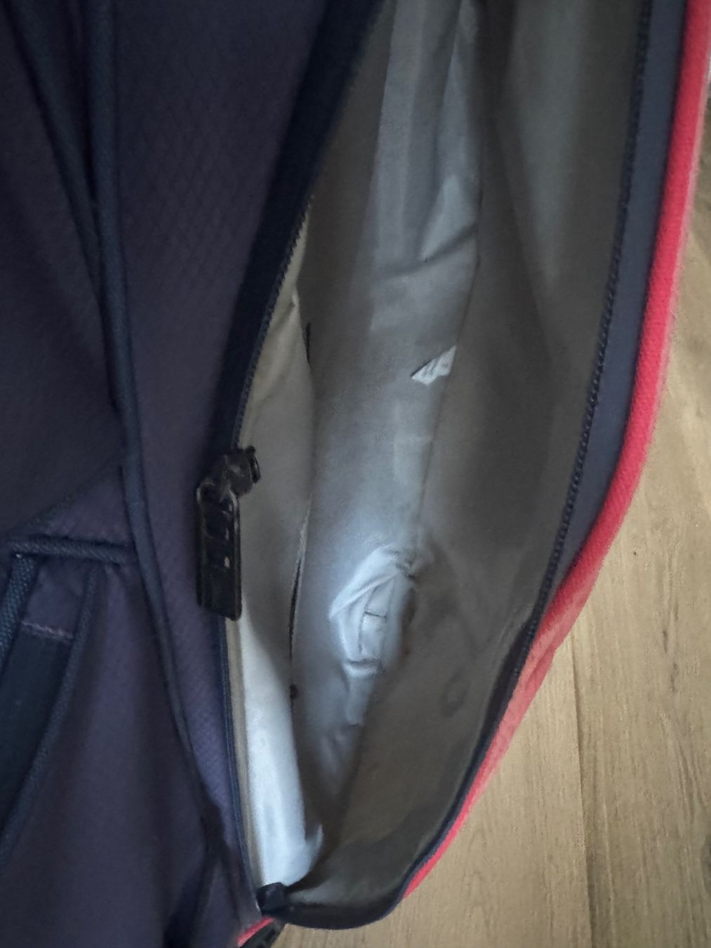 Titleist Taschen: Title: Titleist StaDry Golftrolleybag – Gebraucht aus Luzern von Mariastella 7