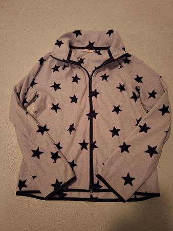 H&M Fleece Jacke mit Sternen, Gr. 146/152 