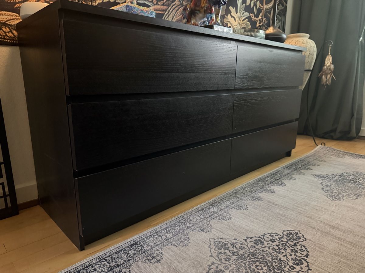 Ikea Cassettiere: MALM Kommode 6 Schubladen schwarzbraun – Usato da Zürich venduto da d0miNik.