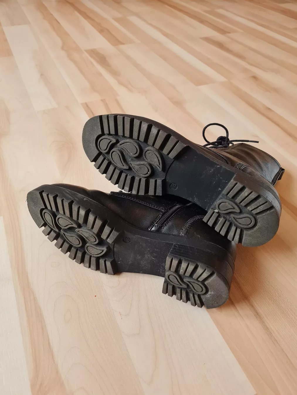Scarpe da donna: Boots Grösse 38 – Usato da Ebnet venduto da Bejava 5