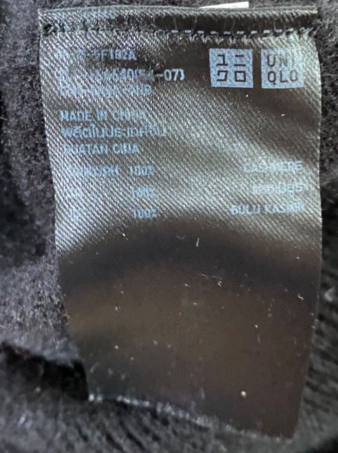 Maglioni & Felpe: Schwarzer 100% Kaschmirpullover mit Silberapplikation Gr. S – Usato da Winkel venduto da Flyhy2020 4