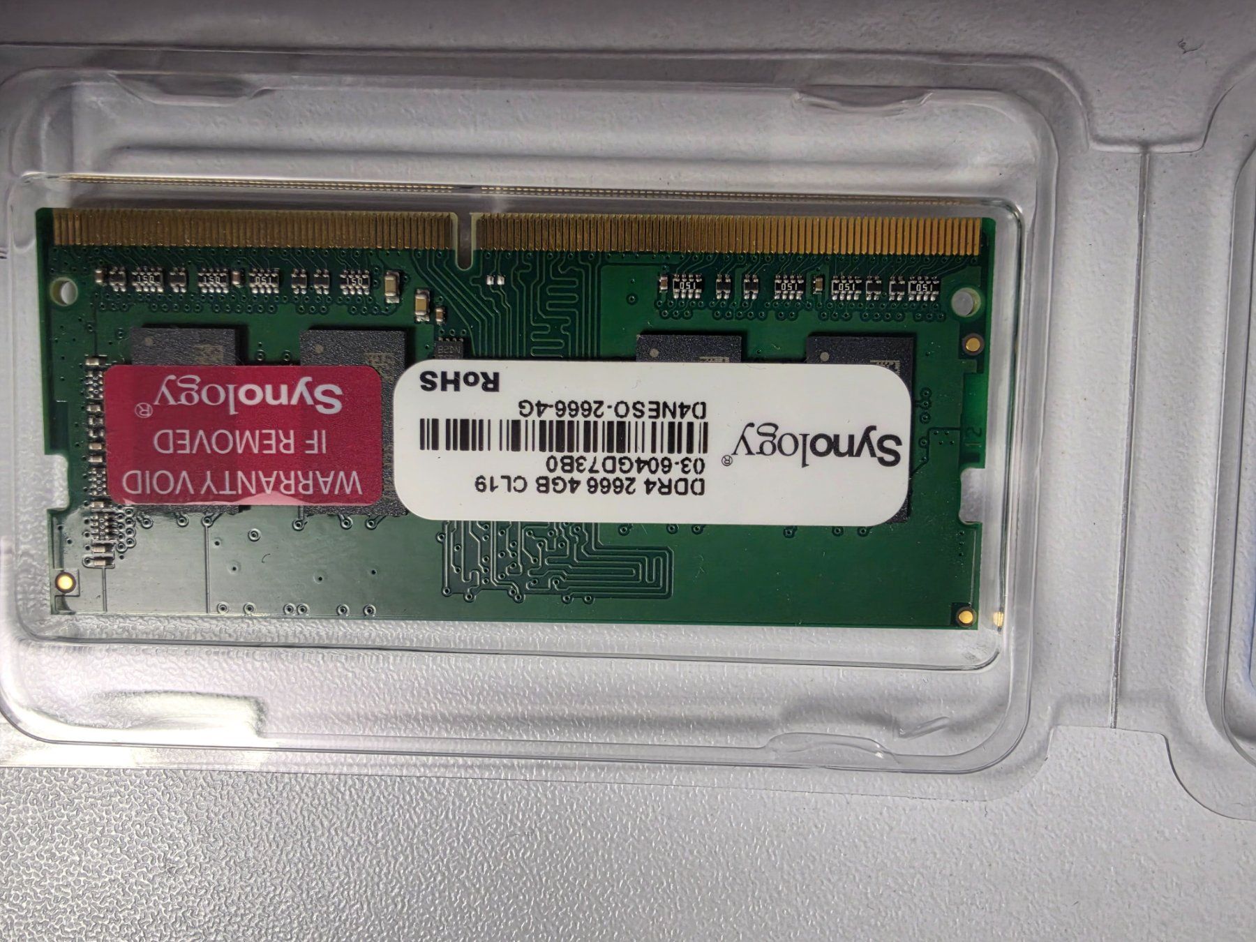 Memoria / RAM: DDR4 RAM 2666 4GB CL19 – Usato da Endingen venduto da uslecce