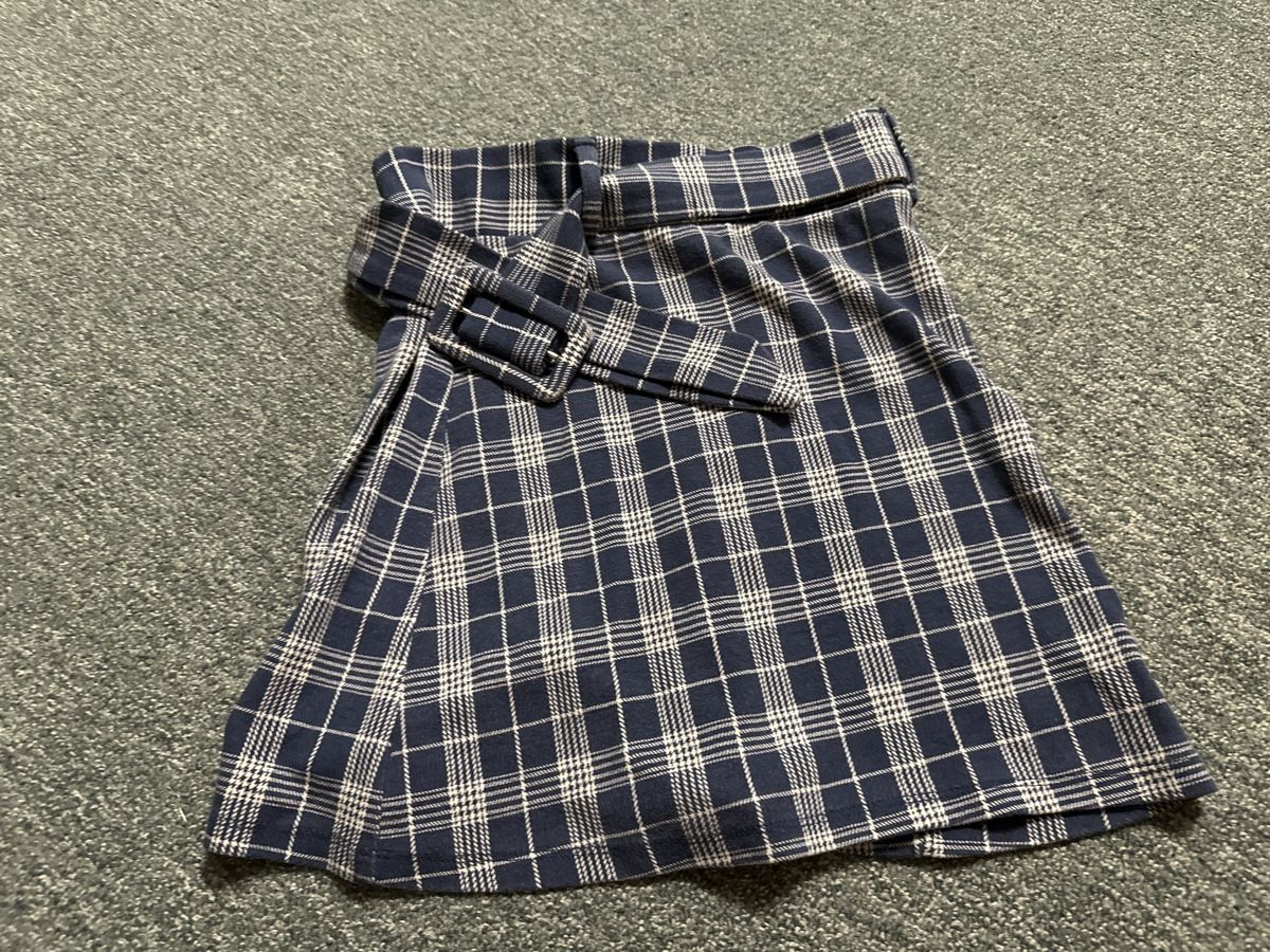 C&A Jupes: Minirock C & A Gr Xs – Neuf (Voir description) à Baltschieder par YmroBe
